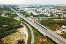 Đồng Nai kiến nghị Chính phủ ưu tiên vốn cho 12 dự án lớn