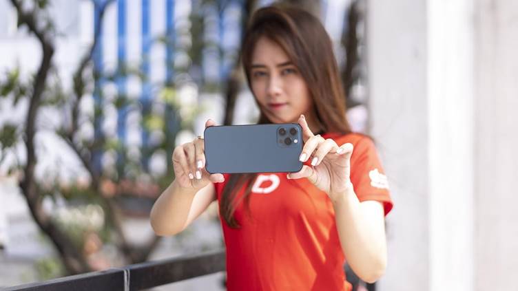 iPhone giảm giá mạnh, kích cầu người dùng mua dịp cận Tết - Ảnh 3. iPhone giảm giá mạnh, kích cầu người dùng mua dịp cận Tết - Ảnh 3.
