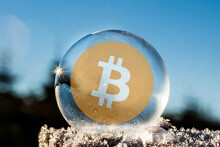 'Bong bóng' bitcoin nhiều lần vỡ trong quá khứ, lịch sử có lặp lại?