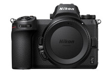 Nên sử dụng máy ảnh Mirrorless hay DSLR?