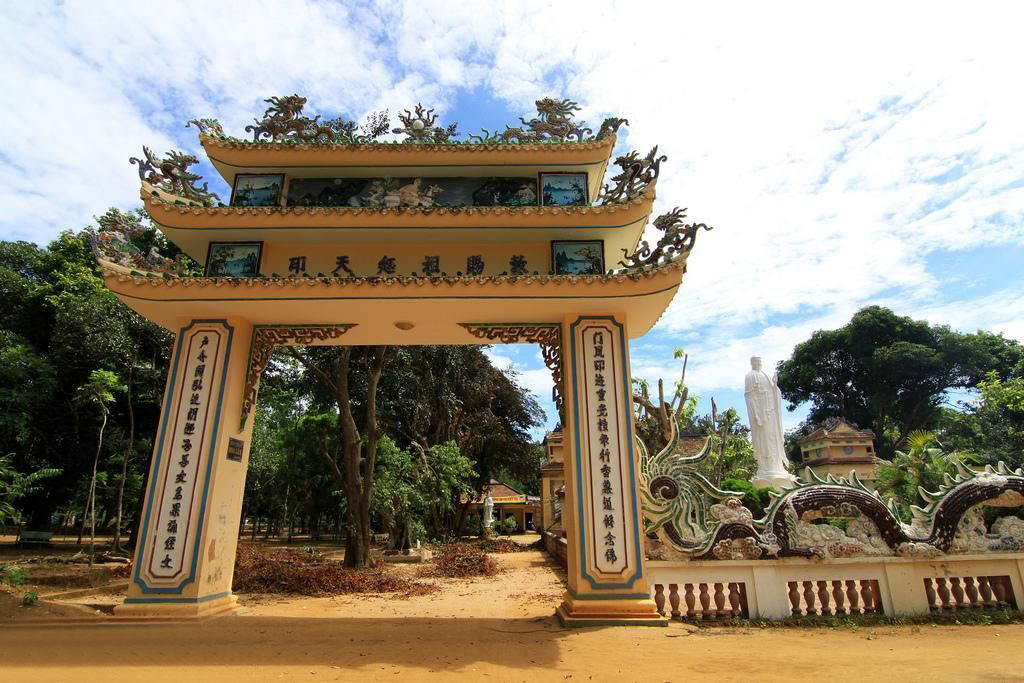 Ghé thăm núi Thiên Ấn, ‘đệ nhất phong cảnh’ của tỉnh Quảng Ngãi   - Ảnh 3.