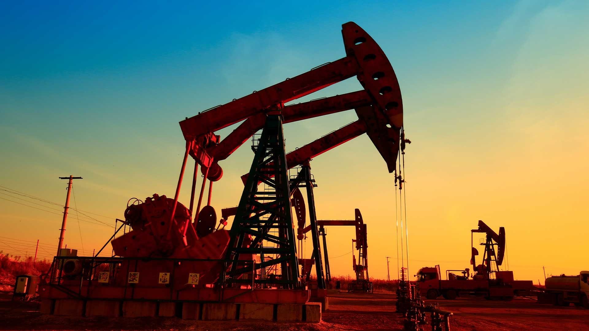 Giá xăng dầu hôm nay 5/1: OPEC + trì hoãn sau cuộc họp, giá dầu giảm trở lại - Ảnh 1. Giá xăng dầu hôm nay 5/1: OPEC + trì hoãn sau cuộc họp, giá dầu giảm trở lại - Ảnh 1.