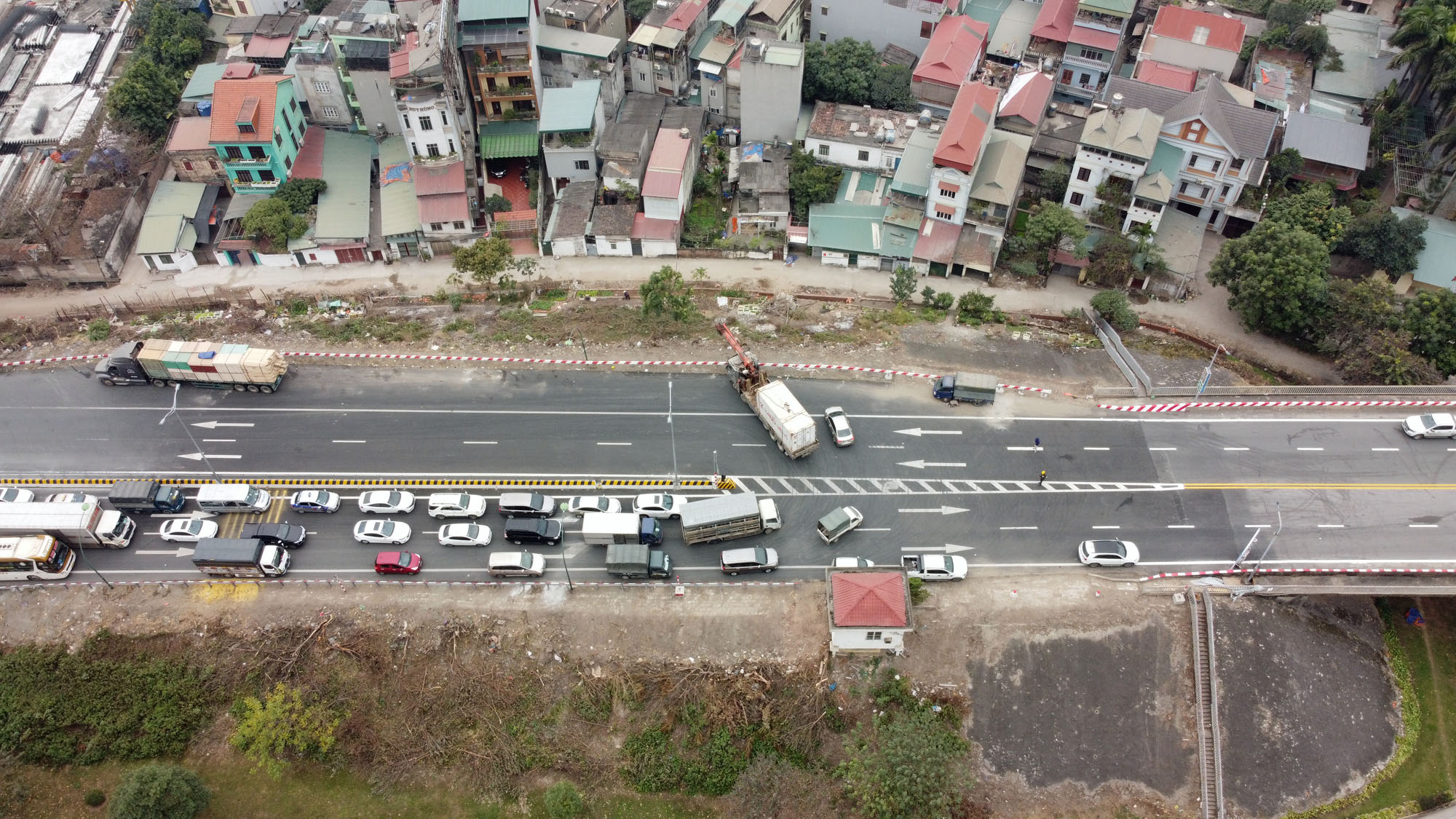 Thông cầu Thăng Long từ sáng, đến trưa xe vẫn phải quay đầu - Ảnh 9. Thông cầu Thăng Long từ sáng, đến trưa xe vẫn phải quay đầu - Ảnh 9.