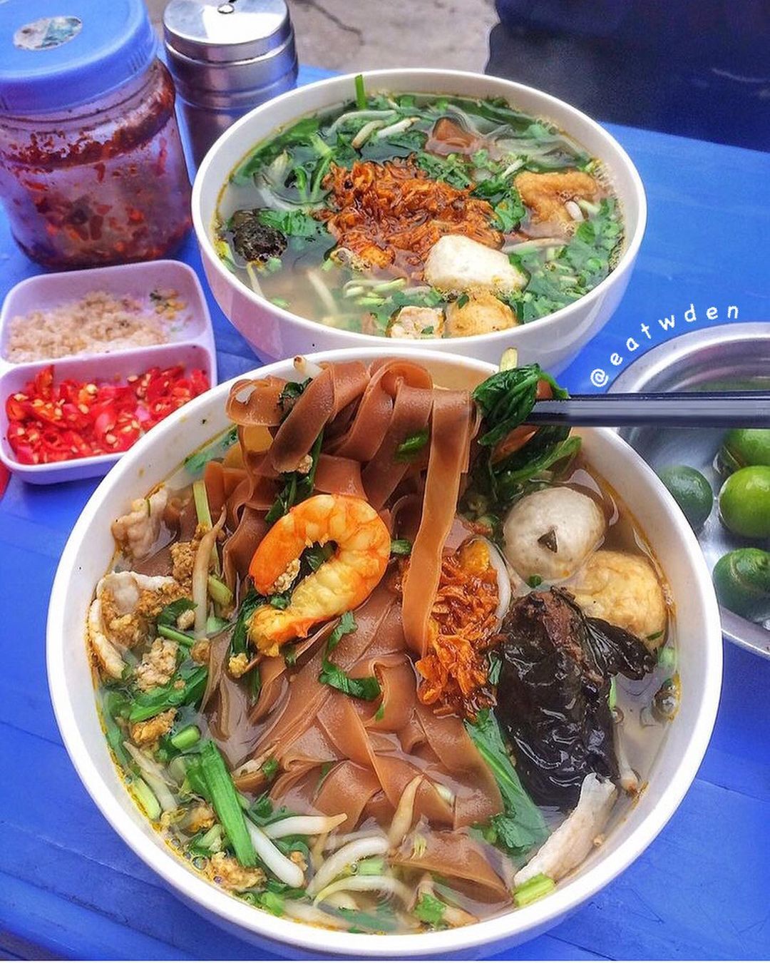 Đến Hải Phòng, thưởng thức bánh đa cua thơm ngon, chuẩn vị tại 7 địa chỉ tuy lạ mà quen - Ảnh 3. Đến Hải Phòng, thưởng thức bánh đa cua thơm ngon, chuẩn vị tại 7 địa chỉ tuy lạ mà quen - Ảnh 3.