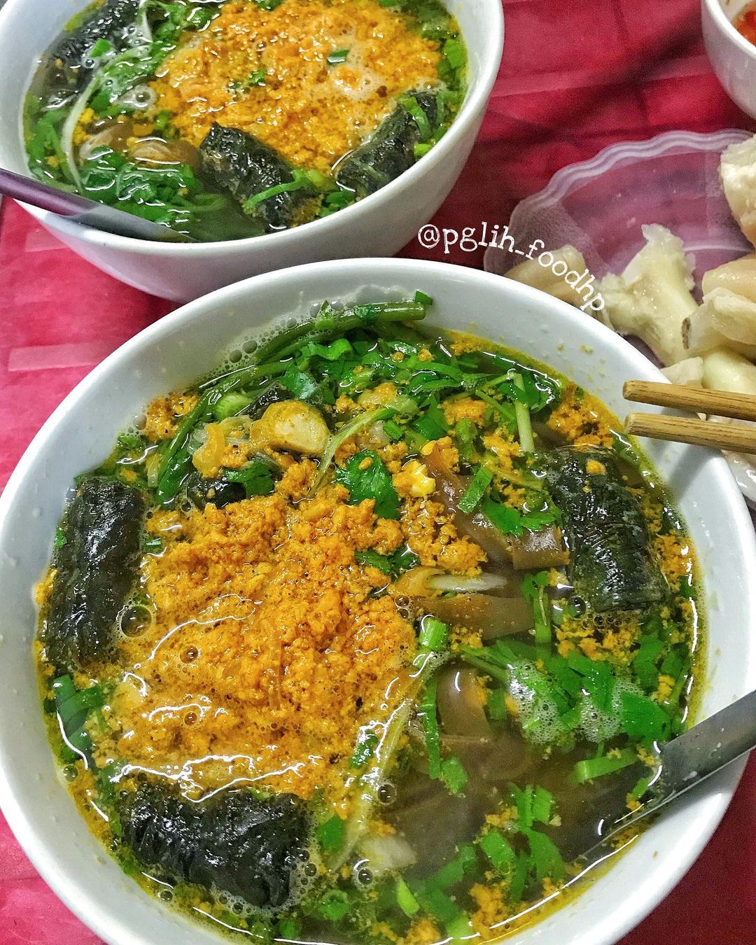 Đến Hải Phòng, thưởng thức bánh đa cua thơm ngon, chuẩn vị tại 7 địa chỉ tuy lạ mà quen - Ảnh 6. Đến Hải Phòng, thưởng thức bánh đa cua thơm ngon, chuẩn vị tại 7 địa chỉ tuy lạ mà quen - Ảnh 6.