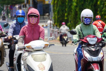 Thời tiết TP HCM hôm nay 8/1: Tiếp tục nắng nóng, không mưa, Cần Thơ chiều tối có thể mưa