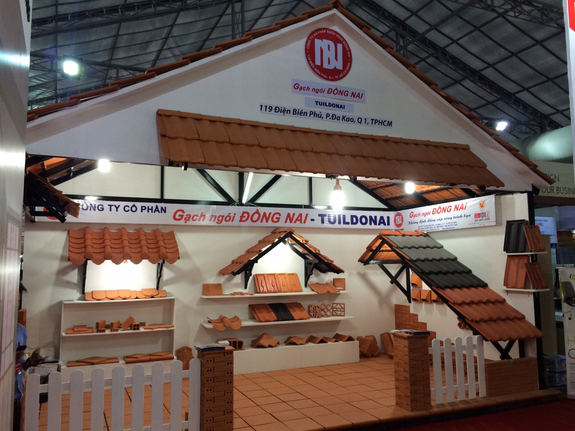 Kinh nghiệm chọn ngói lợp nhà bền đẹp, dễ dàng ứng dụng - Ảnh 7. Kinh nghiệm chọn ngói lợp nhà bền đẹp, dễ dàng ứng dụng - Ảnh 7.