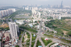 Doanh nghiệp BĐS chờ được giãn nợ, giảm lãi, ngân hàng kêu khó vì đã hỗ trợ hết khả năng
