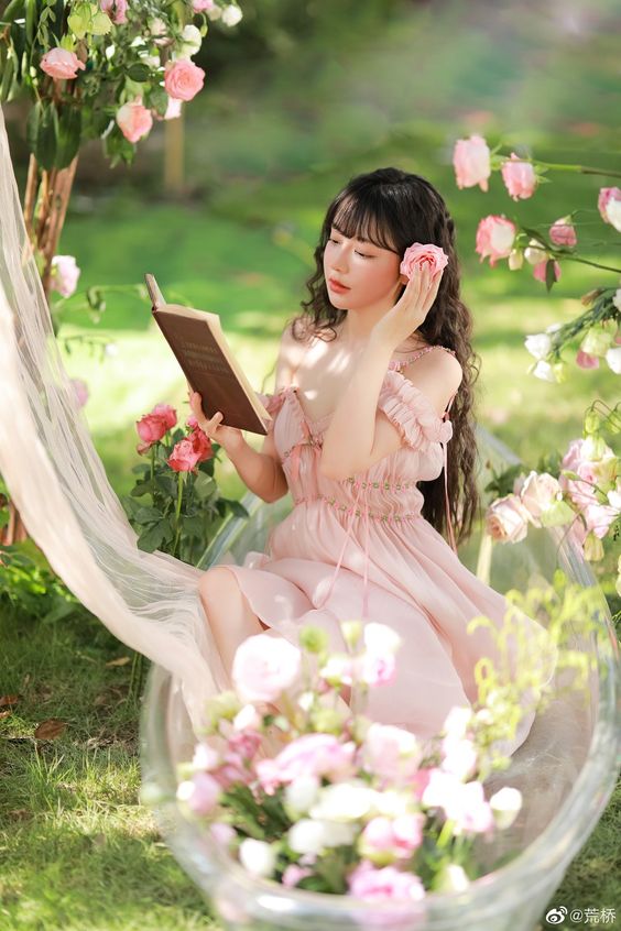 Tử vi hôm nay (12/10/2021) của 12 cung hoàng đạo: Xử Nữ dễ phạm sai lầm, Ma Kết được cấp trên đánh giá cao - Ảnh 3.