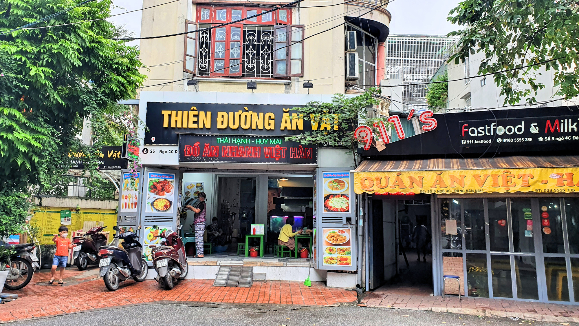 Mặt bằng BĐS bán lẻ Hà Nội 'thức giấc' sau hơn 2 tháng giãn cách - Ảnh 15. Mặt bằng BĐS bán lẻ Hà Nội 'thức giấc' sau hơn 2 tháng giãn cách - Ảnh 15.