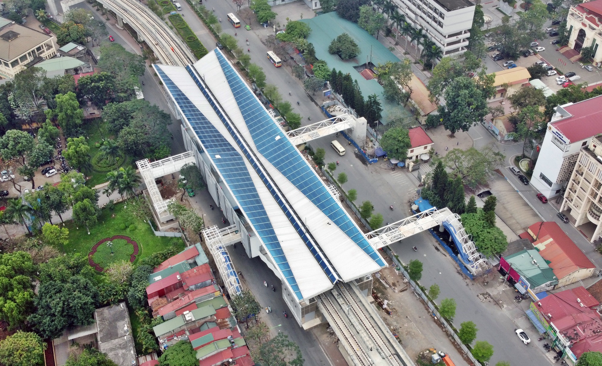 Metro Hà Nội: Thúc tiến độ triển khai ba tuyến số 2, 3 và 5 - Ảnh 1. Metro Hà Nội: Thúc tiến độ triển khai ba tuyến số 2, 3 và 5 - Ảnh 1.