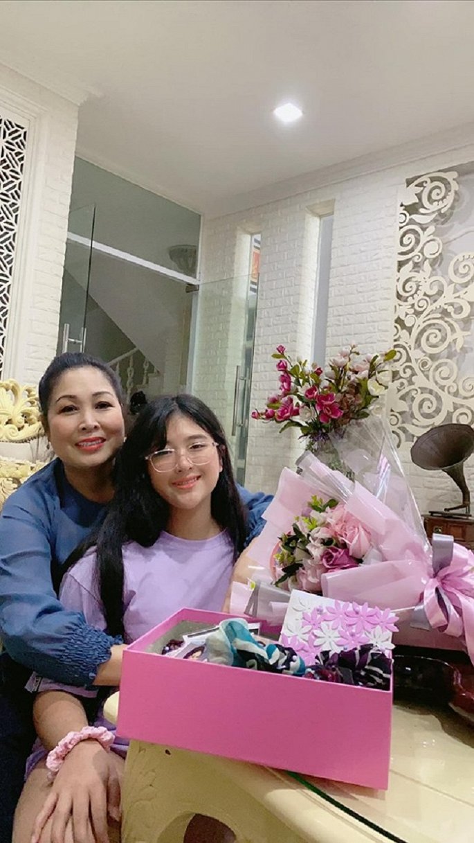 Ngắm nhìn những hình ảnh ý nghĩa, ghi lại khoảnh khắc đáng nhớ trong ngày 20/10 - Ảnh 5. Ngắm nhìn những hình ảnh ý nghĩa, ghi lại khoảnh khắc đáng nhớ trong ngày 20/10 - Ảnh 5.