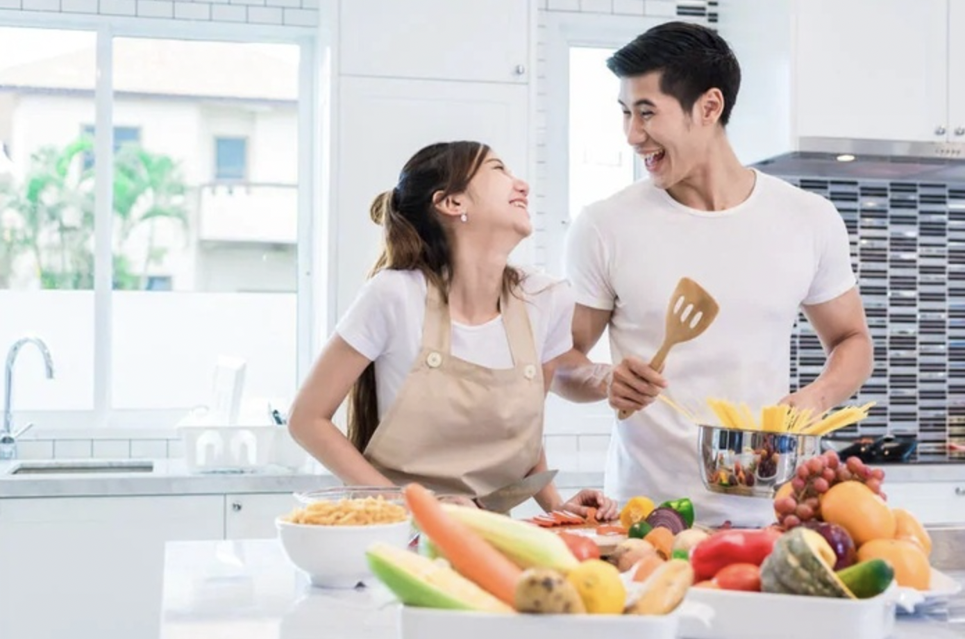 Gợi ý 5 cách tạo bất ngờ cho người phụ nữ mình yêu thương trong ngày 20/10 - Ảnh 1. Gợi ý 5 cách tạo bất ngờ cho người phụ nữ mình yêu thương trong ngày 20/10 - Ảnh 1.