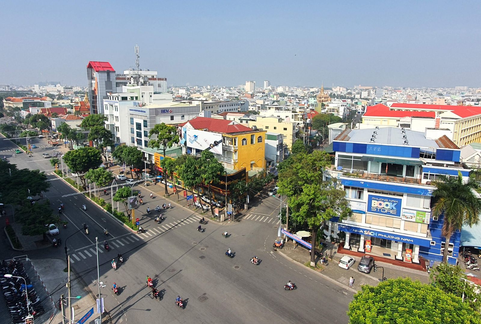 Cần Thơ nâng cấp hai tuyến đường với tổng vốn đầu tư gần 1.700 tỷ đồng - Ảnh 1. Cần Thơ nâng cấp hai tuyến đường với tổng vốn đầu tư gần 1.700 tỷ đồng - Ảnh 1.