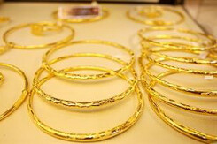 So sánh giá vàng hôm nay 16/10: SJC giảm 100.000 đồng/lượng phiên trưa cuối tuần