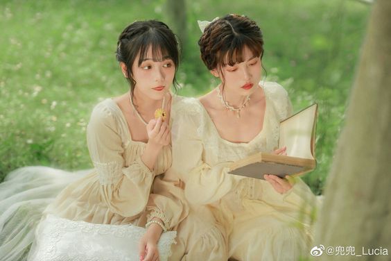 Tử vi hôm nay (24/10/2021) của 12 cung hoàng đạo: Ma Kết chăm chỉ, Bọ Cạp tình yêu ngọt ngào - Ảnh 4. Tử vi hôm nay (24/10/2021) của 12 cung hoàng đạo: Ma Kết chăm chỉ, Bọ Cạp tình yêu ngọt ngào - Ảnh 4.