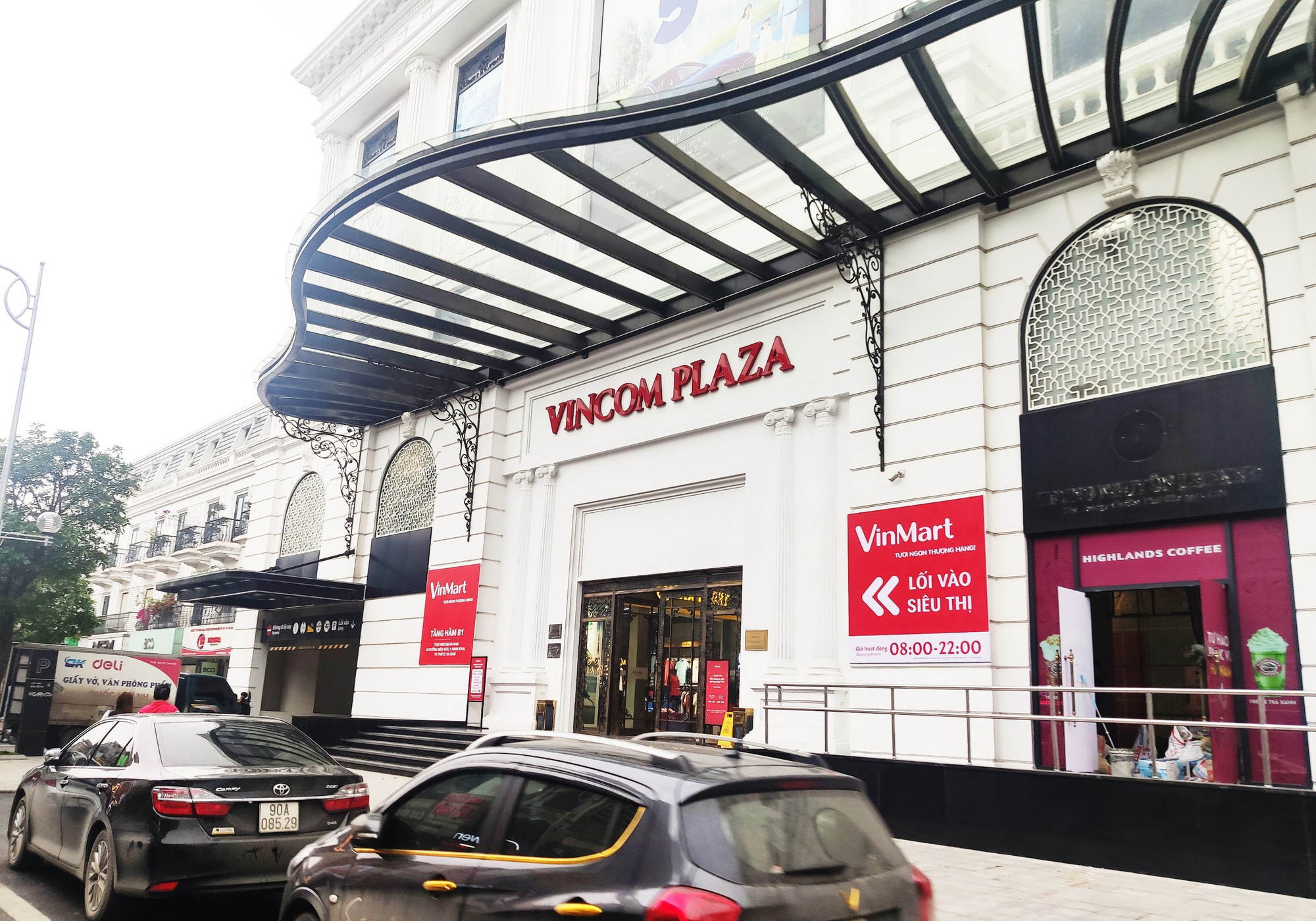 Vincom Retail lãi sau thuế 1.200 tỷ đồng, giảm một nửa nợ vay sau 9 tháng - Ảnh 1. Vincom Retail lãi sau thuế 1.200 tỷ đồng, giảm một nửa nợ vay sau 9 tháng - Ảnh 1.