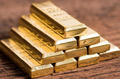 Dự báo giá vàng 7/10: Sẽ giảm theo thị trường thế giới?