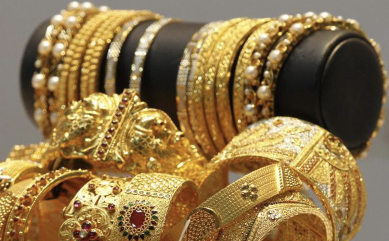 Giá vàng hôm nay 8/10: Quay đầu giảm nhẹ không quá 50.000 đồng/lượng - Ảnh 2. Giá vàng hôm nay 8/10: Quay đầu giảm nhẹ không quá 50.000 đồng/lượng - Ảnh 2.