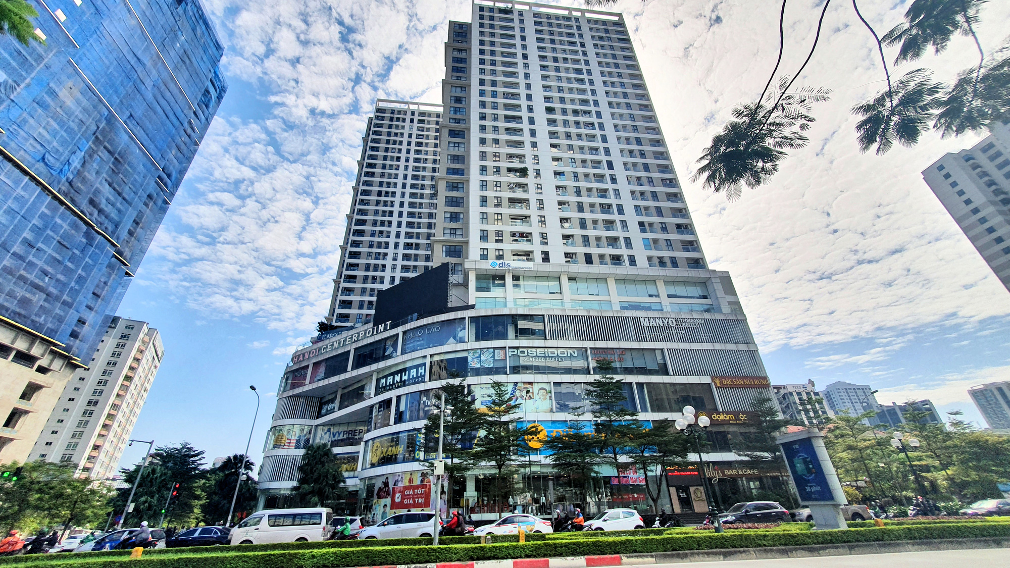 Nhìn lại loạt dự án vi phạm quy hoạch trong 10 năm qua ở Hà Nội - Ảnh 6. Nhìn lại loạt dự án vi phạm quy hoạch trong 10 năm qua ở Hà Nội - Ảnh 6.