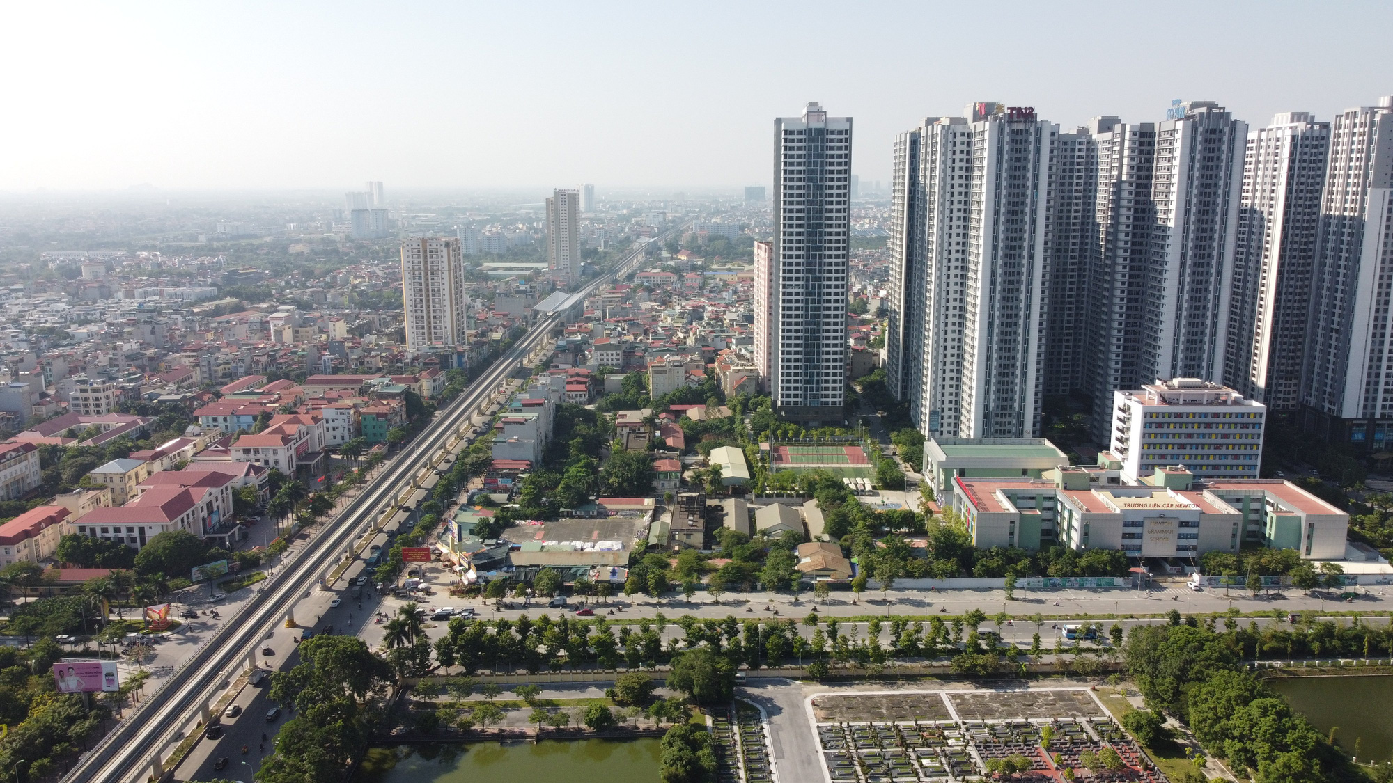 Tháng đầu nới lỏng giãn cách, thị trường bất động sản Việt Nam thay đổi ra sao? - Ảnh 1. Tháng đầu nới lỏng giãn cách, thị trường bất động sản Việt Nam thay đổi ra sao? - Ảnh 1.