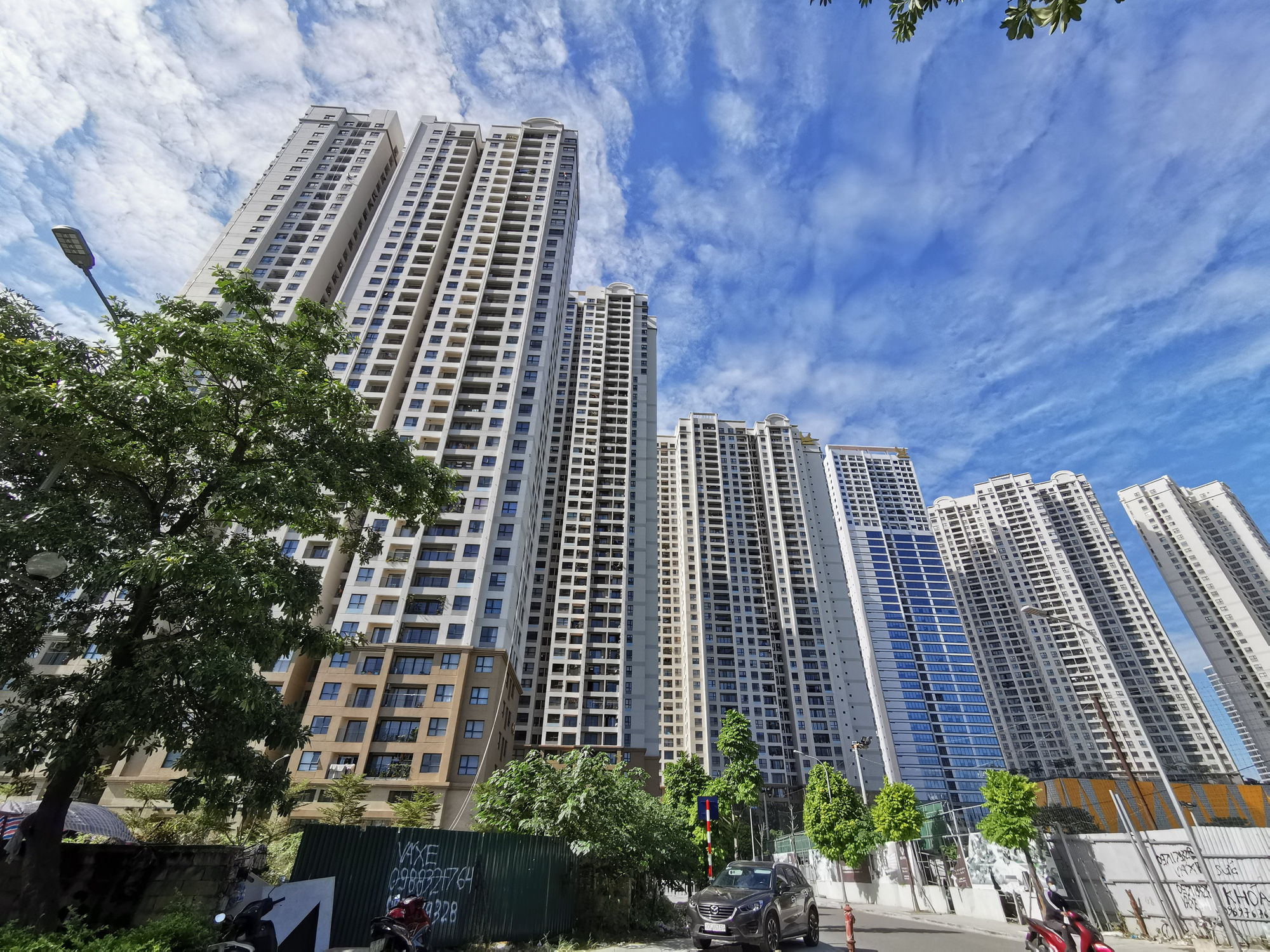 Thị trường bất động sản xác lập một kỷ lục mới trong tháng 10 - Ảnh 2. Thị trường bất động sản xác lập một kỷ lục mới trong tháng 10 - Ảnh 2.