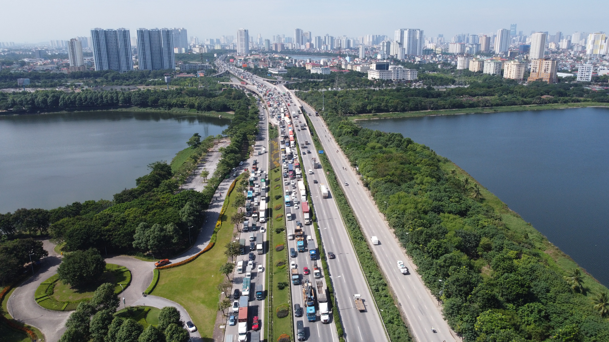 Hà Nội chưa đồng ý lập 87 trạm thu phí xe vào nội đô - Ảnh 1. Hà Nội chưa đồng ý lập 87 trạm thu phí xe vào nội đô - Ảnh 1.