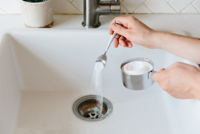 Bật mí cách vệ sinh nhà cửa bằng baking soda sạch như mới - Ảnh 4. Bật mí cách vệ sinh nhà cửa bằng baking soda sạch như mới - Ảnh 4.