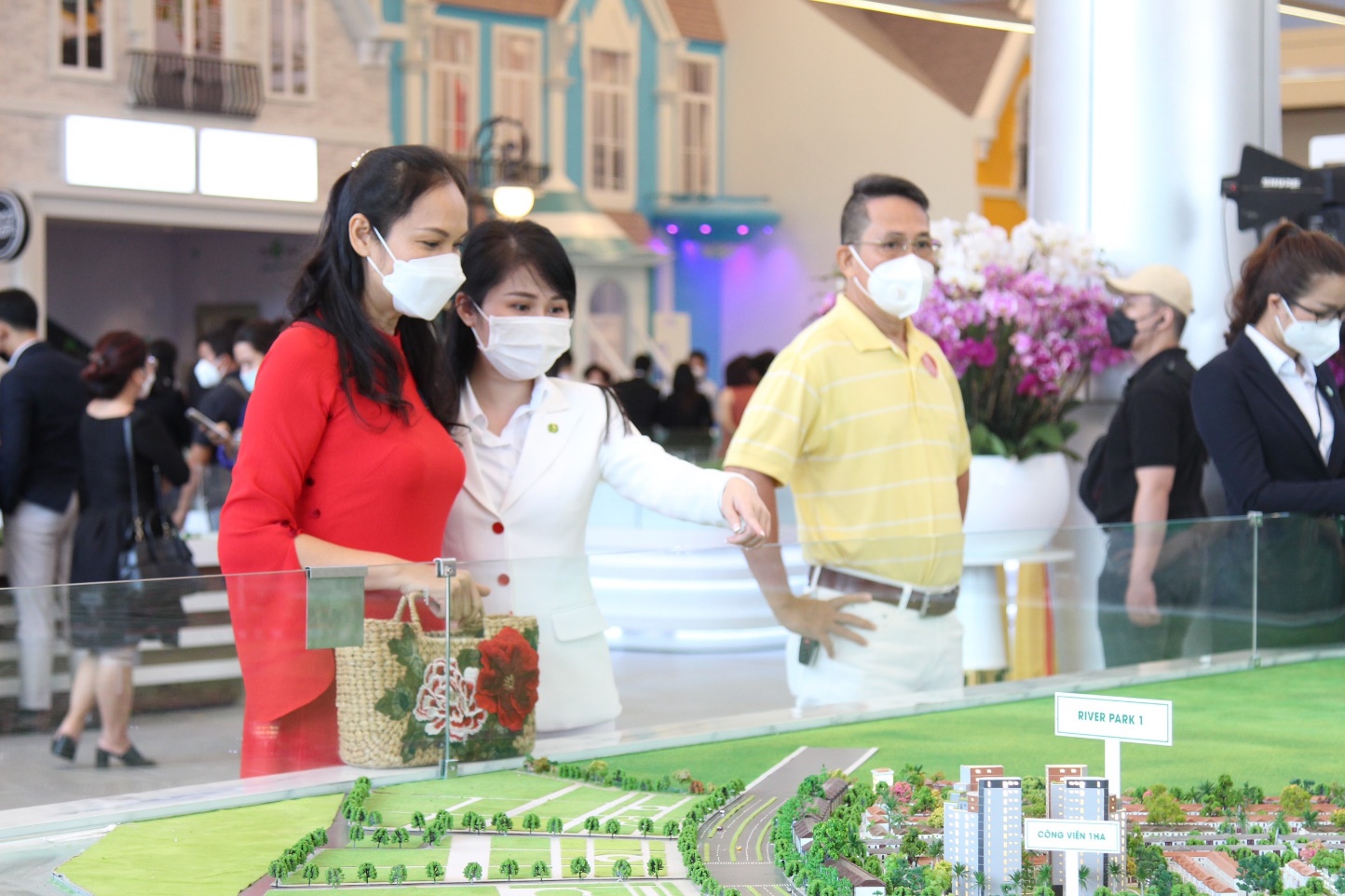 Aqua City hút khách trong sự kiện khai trương Novaland Gallery - Ảnh 2. Aqua City hút khách trong sự kiện khai trương Novaland Gallery - Ảnh 2.