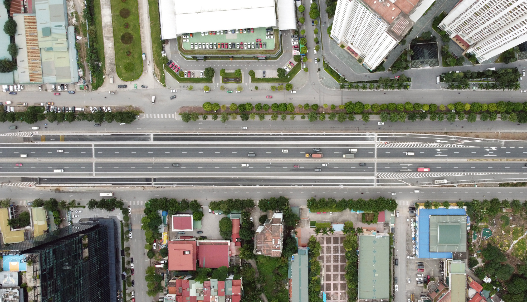 Vành đai 3 trên cao hơn 5.300 tỷ đồng sắp có lối lên xuống - Ảnh 4. Vành đai 3 trên cao hơn 5.300 tỷ đồng sắp có lối lên xuống - Ảnh 4.
