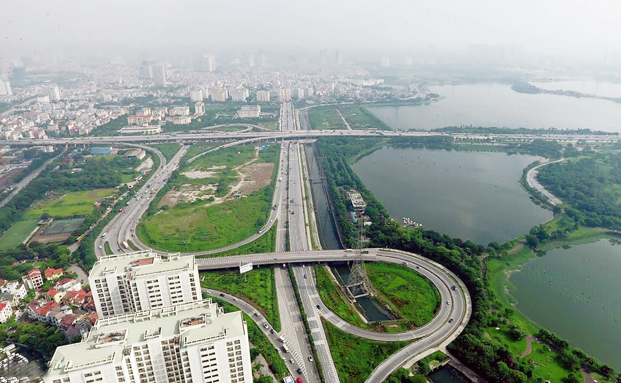 Quy hoạch Hà Nội 10 năm nhìn lại - Bài 6: Toàn cảnh các tuyến cao tốc kết nối Thủ đô hình thành 10 năm qua - Ảnh 3. Toàn cảnh các tuyến cao tốc kết nối Thủ đô hình thành 10 năm qua - Ảnh 2.