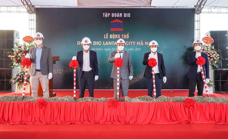 Loạt dự án khởi công, động thổ, chuẩn bị cho kế hoạch lãi nghìn tỷ năm 2022 của DIC Corp - Ảnh 1. Loạt dự án khởi công, động thổ, chuẩn bị cho kế hoạch lãi nghìn tỷ năm 2022 của DIC Corp - Ảnh 1.