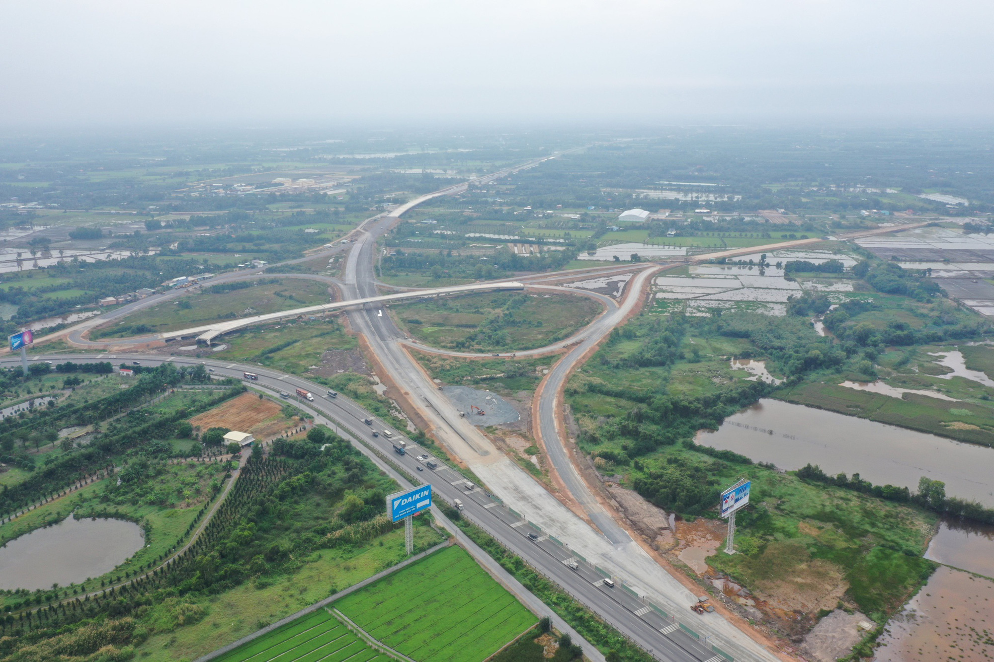 Tới năm 2030, giao thông Đồng bằng sông Cửu Long sẽ phát triển vượt bậc - Ảnh 1.