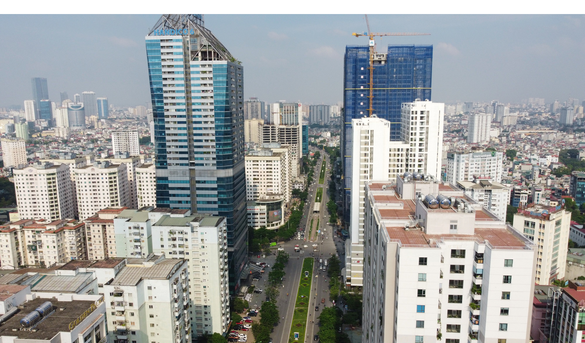 Quy hoạch Hà Nội 10 năm nhìn lại: Nhiều 'nét vẽ' thiếu khả thi - Ảnh 13. Một thập kỷ quy hoạch Hà Nội dưới góc nhìn của người trong nghề - Ảnh 7.