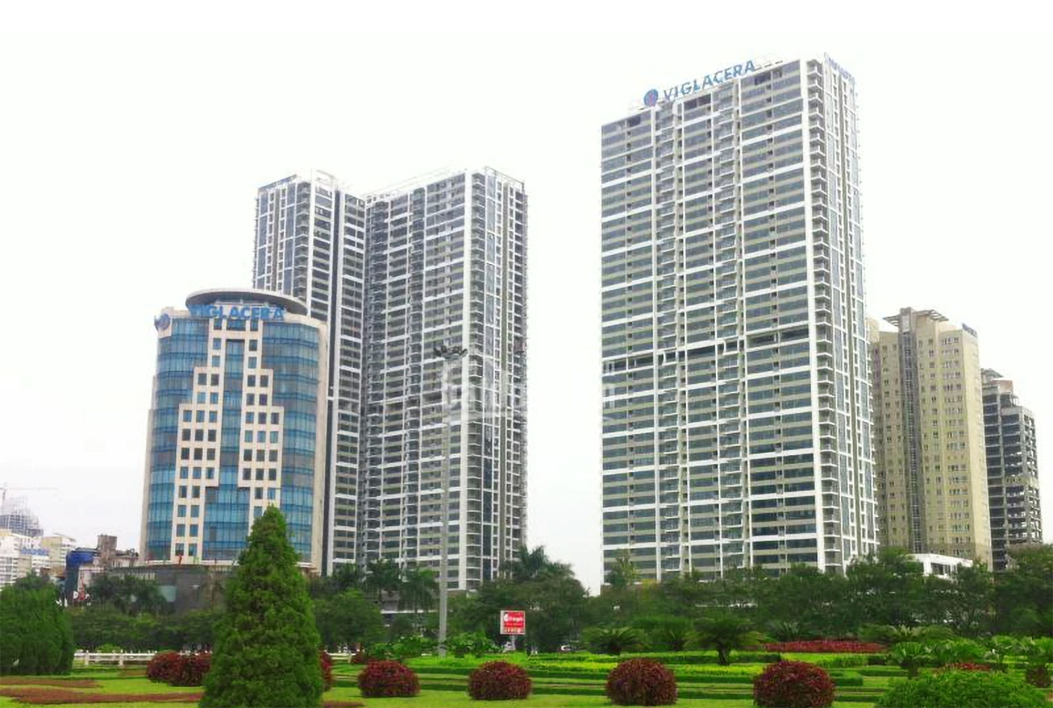 Những 'tay chơi' M&A nổi lên thị trường địa ốc Hà Nội 10 năm qua - Ảnh 9. Những tay chơi M&A nổi lên thị trường địa ốc Hà Nội 10 năm qua - Ảnh 5.