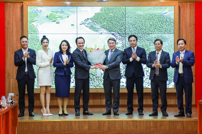 FLC sắp có siêu dự án nghỉ dưỡng gần 8.700 ha tại Khánh Hòa - Ảnh 1. FLC sắp có siêu dự án nghỉ dưỡng gần 8.700 ha tại Khánh Hòa - Ảnh 1.