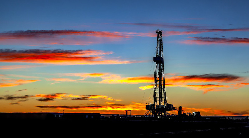 Giá xăng dầu hôm nay 5/11: Quay đầu tăng trước quyết định giữ nguyên lượng cung của OPEC + - Ảnh 1. Giá xăng dầu hôm nay 5/11: Quay đầu tăng trước quyết định giữ nguyên lượng cung của OPEC + - Ảnh 1.