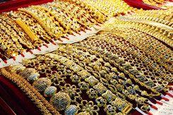 So sánh giá vàng hôm nay 5/11: Đảo chiều, SJC có nơi tăng mạnh tới 450.000 đồng/lượng