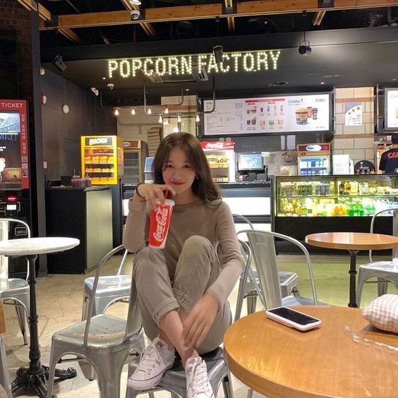 Tử vi hàng ngày hôm nay 8/11 của 12 con giáp: Tỵ gặp nhiều rắc rối, Tuất gia đạo ấm êm - Ảnh 3. Tử vi hàng ngày hôm nay 8/11 của 12 con giáp: Tỵ gặp nhiều rắc rối, Tuất gia đạo ấm êm - Ảnh 3.