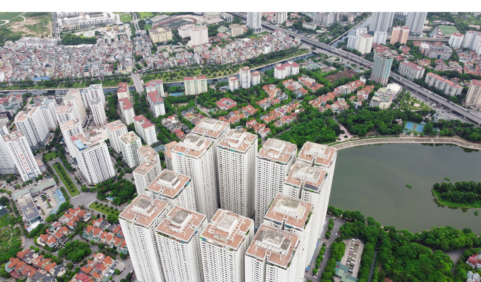 Quy hoạch Hà Nội 10 năm nhìn lại - Bài 16: Loạt dự án vi phạm quy hoạch ở Hà Nội 10 năm qua - Ảnh 2. Nhìn lại loạt dự án vi phạm quy hoạch trong 10 năm qua ở Hà Nội - Ảnh 1.