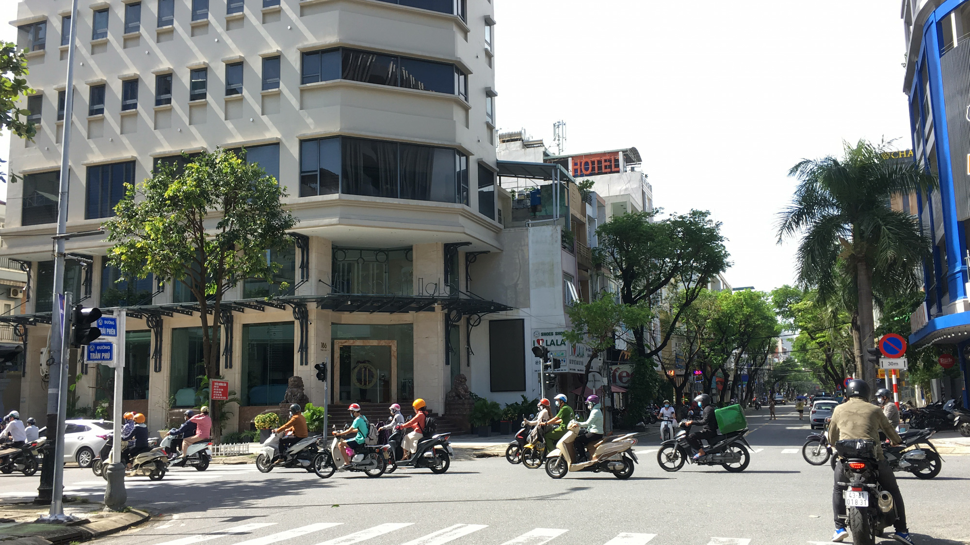 Cận cảnh nhà đất trong vụ Tổng giám đốc Nhà Đà Nẵng bị bắt - Ảnh 5. Cận cảnh nhà đất trong vụ Tổng giám đốc Nhà Đà Nẵng bị bắt - Ảnh 5.