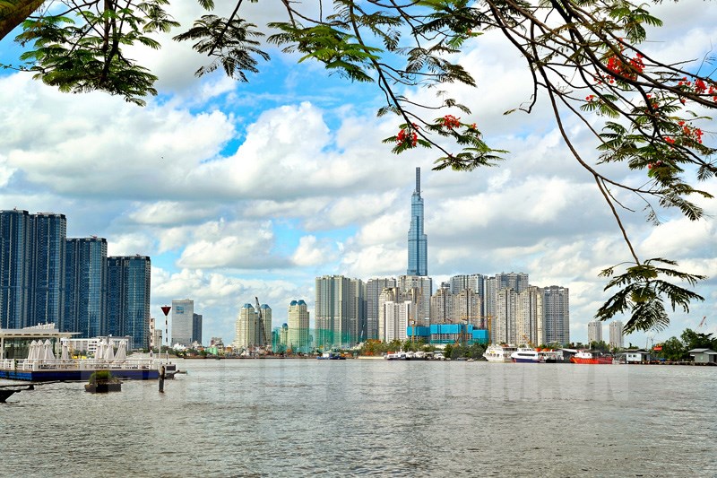 TP HCM không tăng giá đất, phấn đấu giải quyết nhu cầu nhà ở cho người dân  - Ảnh 1.