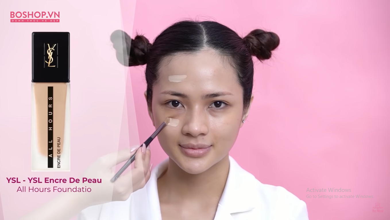 Cách trang điểm đêm Noel năm 2021 không tốn quá 30 phút, giúp các bạn nữ tự tin vui lễ - Ảnh 2. Cách trang điểm đêm Noel năm 2021 không tốn quá 30 phút, giúp các bạn nữ tự tin vui lễ - Ảnh 2.