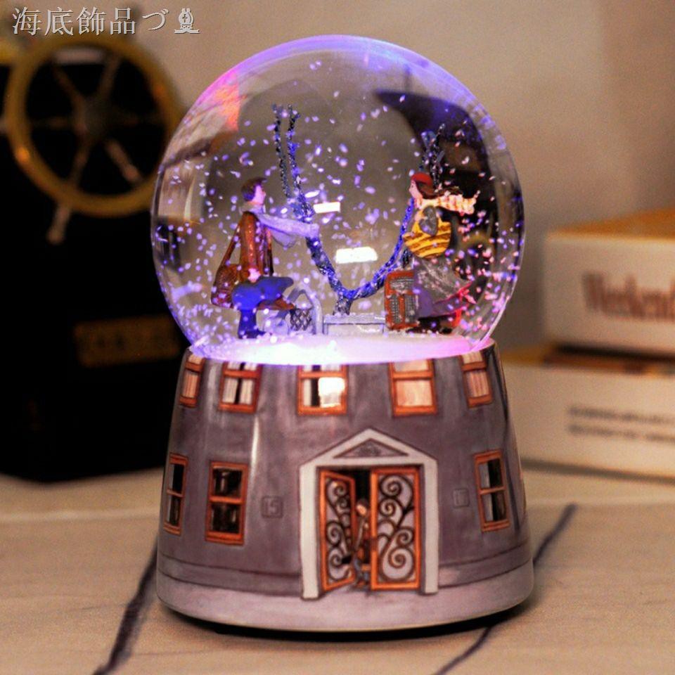 Gợi ý những món quà tặng độc lạ dành tặng người yêu dịp Noel 2021 - Ảnh 1. Gợi ý những món quà tặng độc lạ dành tặng người yêu dịp Noel 2021 - Ảnh 1.