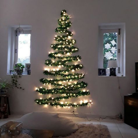 Top 5 cách trang trí cây thông Noel đẹp, sáng tạo và tiết kiệm năm 2021 - Ảnh 1. Top 5 cách trang trí cây thông Noel đẹp, sáng tạo và tiết kiệm năm 2021 - Ảnh 1.