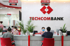 Lãi suất tiết kiệm Ngân hàng Techcombank tháng 12/2021 tăng giảm trái chiều
