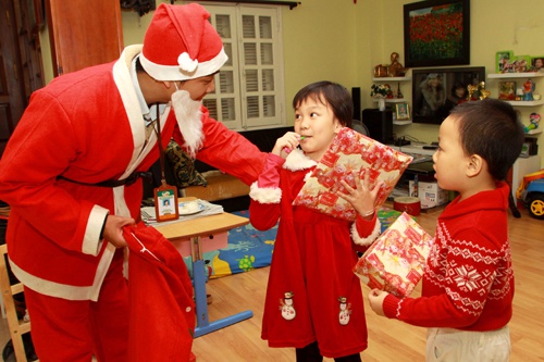 Top 5 ý tưởng kinh doanh mùa Noel giúp bạn kiếm bộn tiền năm 2021 - Ảnh 1. Top 5 ý tưởng kinh doanh mùa Noel giúp bạn kiếm bộn tiền năm 2021 - Ảnh 1.