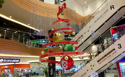 9 địa điểm chụp ảnh noel ở TPHCM thu hút giới trẻ nhất - Ảnh 7.