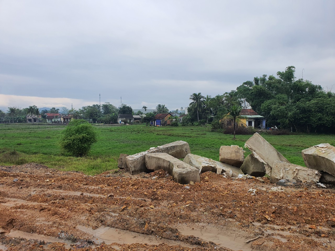 Đường vành đai phía tây Đà Nẵng đội vốn hàng trăm tỷ, chậm hoàn thành - Ảnh 8.