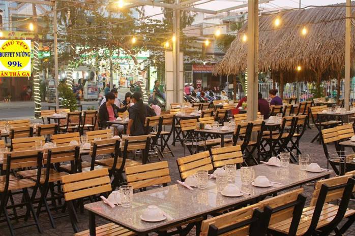 Top 5 địa điểm ăn uống Noel ở Sài Gòn ngon - bổ - rẻ năm 2021 - Ảnh 3. Top 5 địa điểm ăn uống Noel ở Sài Gòn ngon - bổ - rẻ năm 2021 - Ảnh 3.